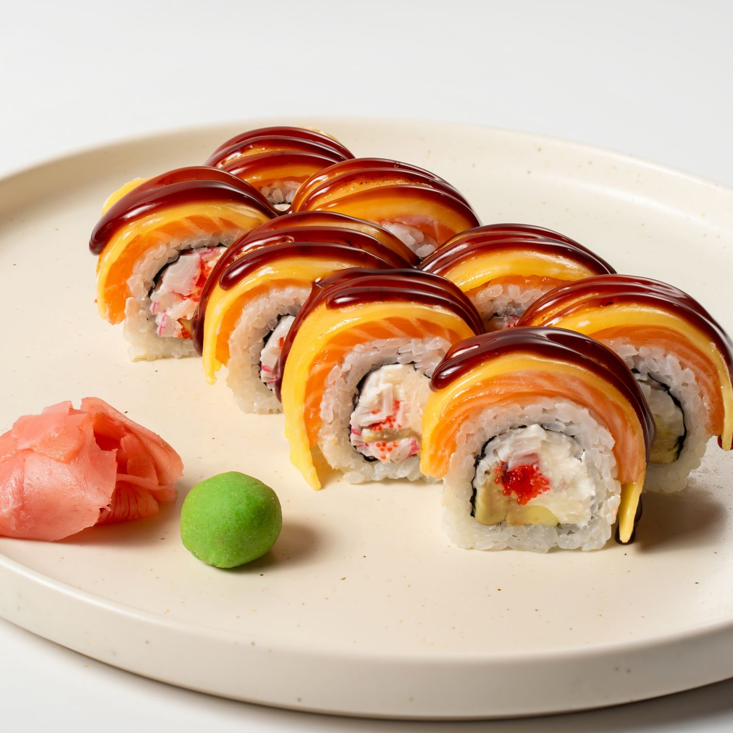 Рол Philadelphia лосось-чеддер гриль