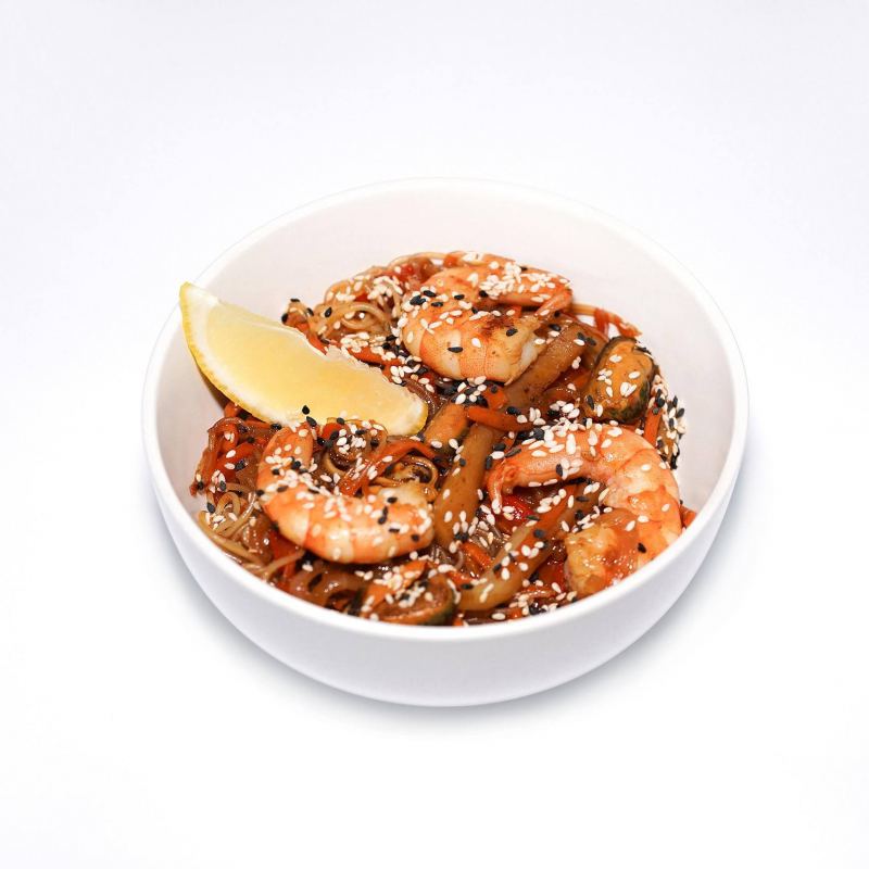 Фунчоза з міксом морепродуктів та соковитими соусами