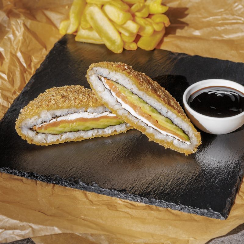 Суші - сендвіч з лососем