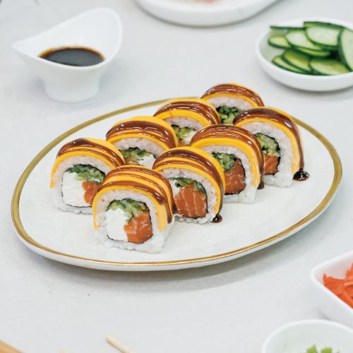 Сирний рол з лососем